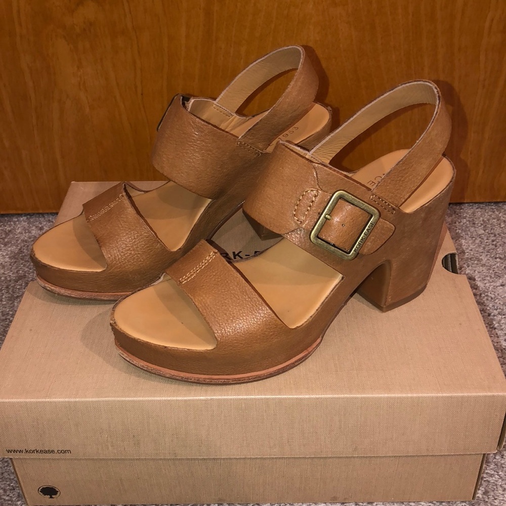 “Kork-Ease” Slip-On Pumps Size 7
